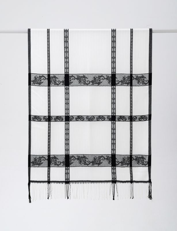 SF001-381 White