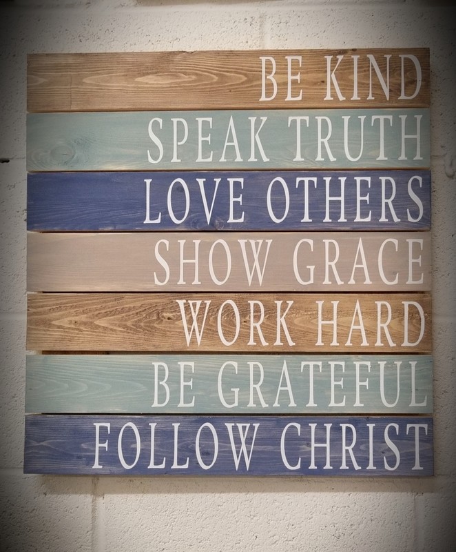 BE KIND PALLET SIGN (18 x 20&quot;)-P*
