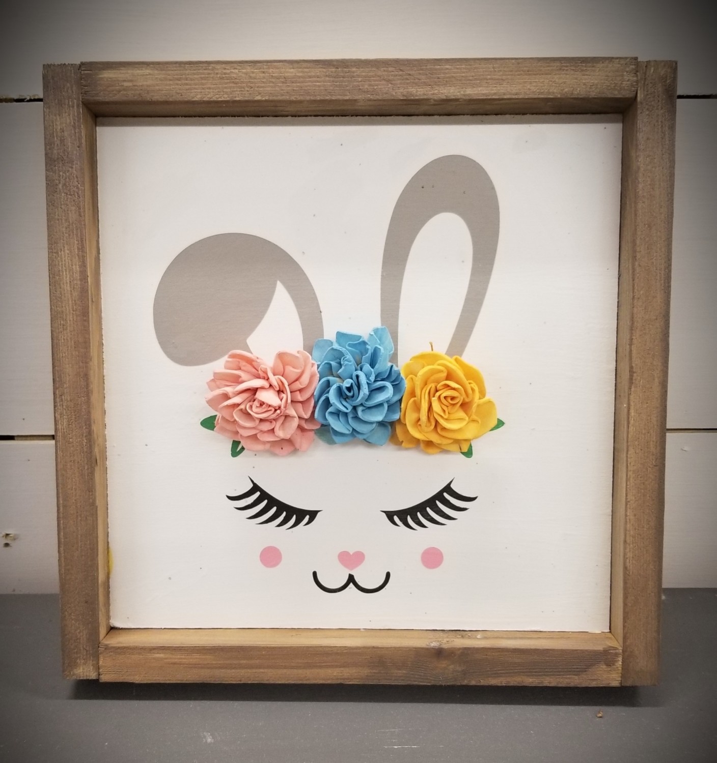 BUNNY FACE WITH 3 FLOWERS (8 x 8 &quot;)