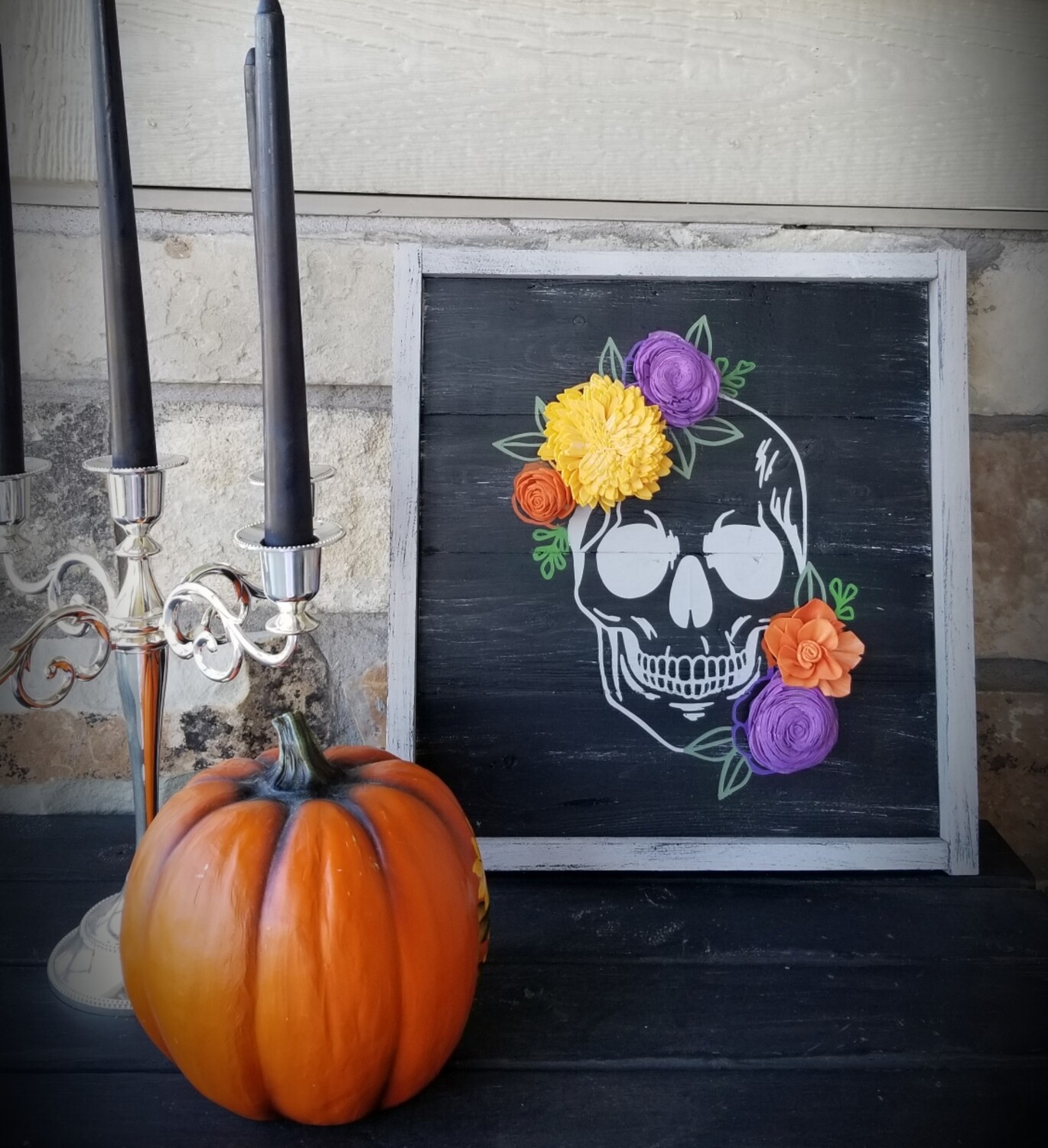 SKULL W/ 5 FLOWERS (12 x12&quot;)