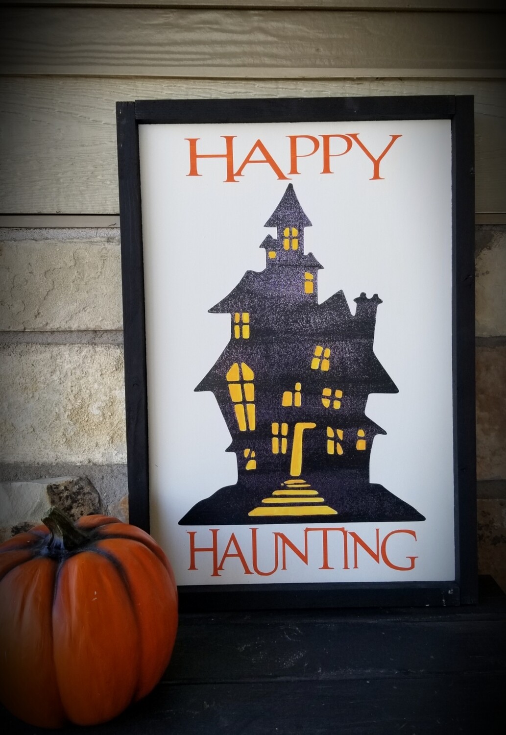 HAPPY HAUNTING (12 x 18&quot;)-P
