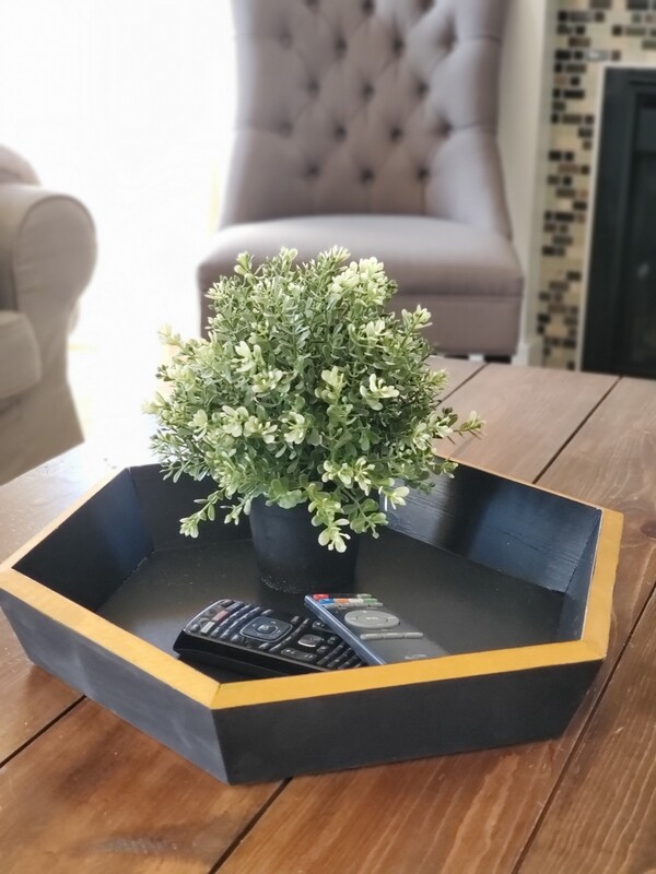 HEXAGON TRAY (15&quot;)