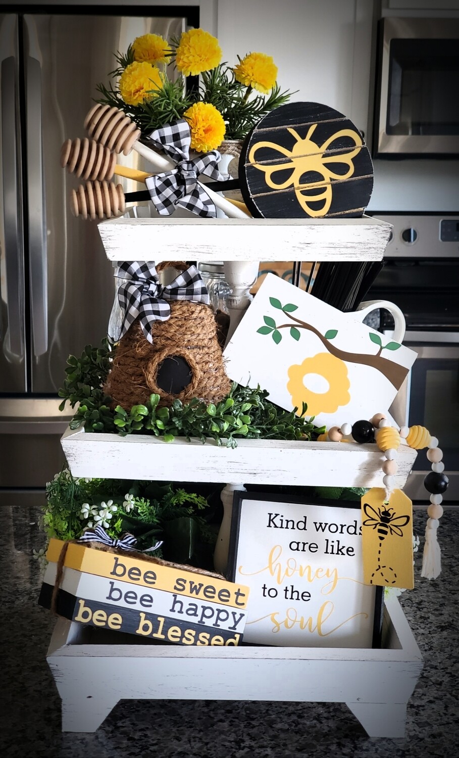 TIERED TRAY HONEY BEE SET (7 PCS) TRAY NOT INCL. **