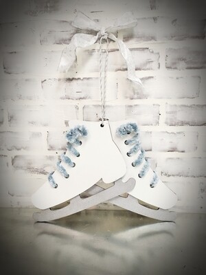 HANGING SKATES(14 x 14 approx.)**
