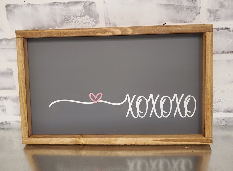 XOXO WITH HEART SWASH ( 8 X 14")-L
