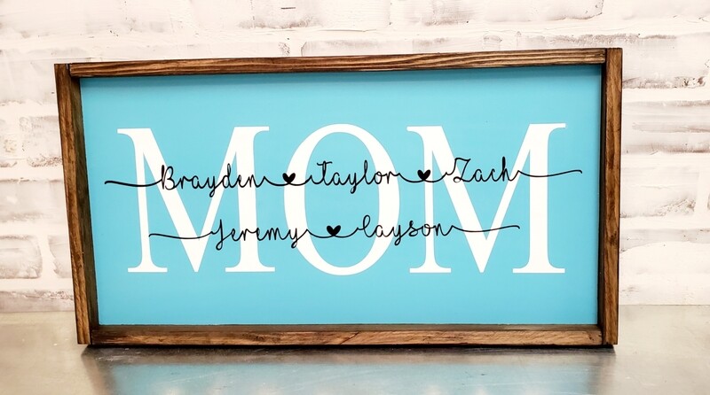 MOM WITH KIDS NAMES (10 X 20")-L