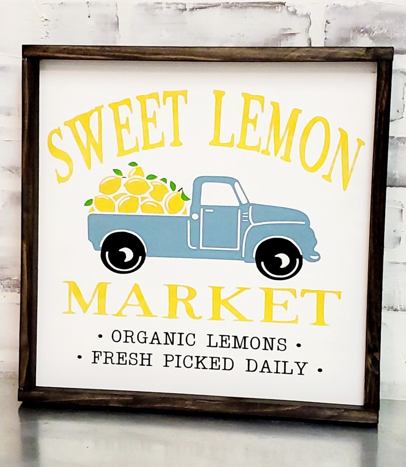 LEMON TRUCK SIGN (14 X 14")