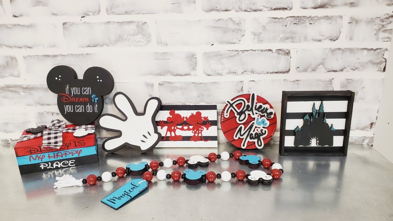 TIERED TRAY DISNEY SET (7 PIECES)**