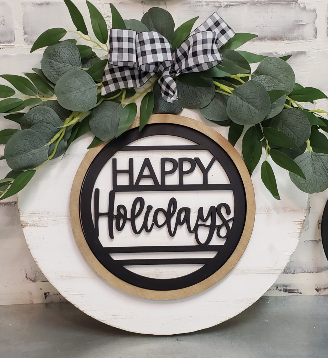 ROUND CHANGEABLE HOLIDAY CIRCLE (15&quot; circle with 12 INSERTS)**