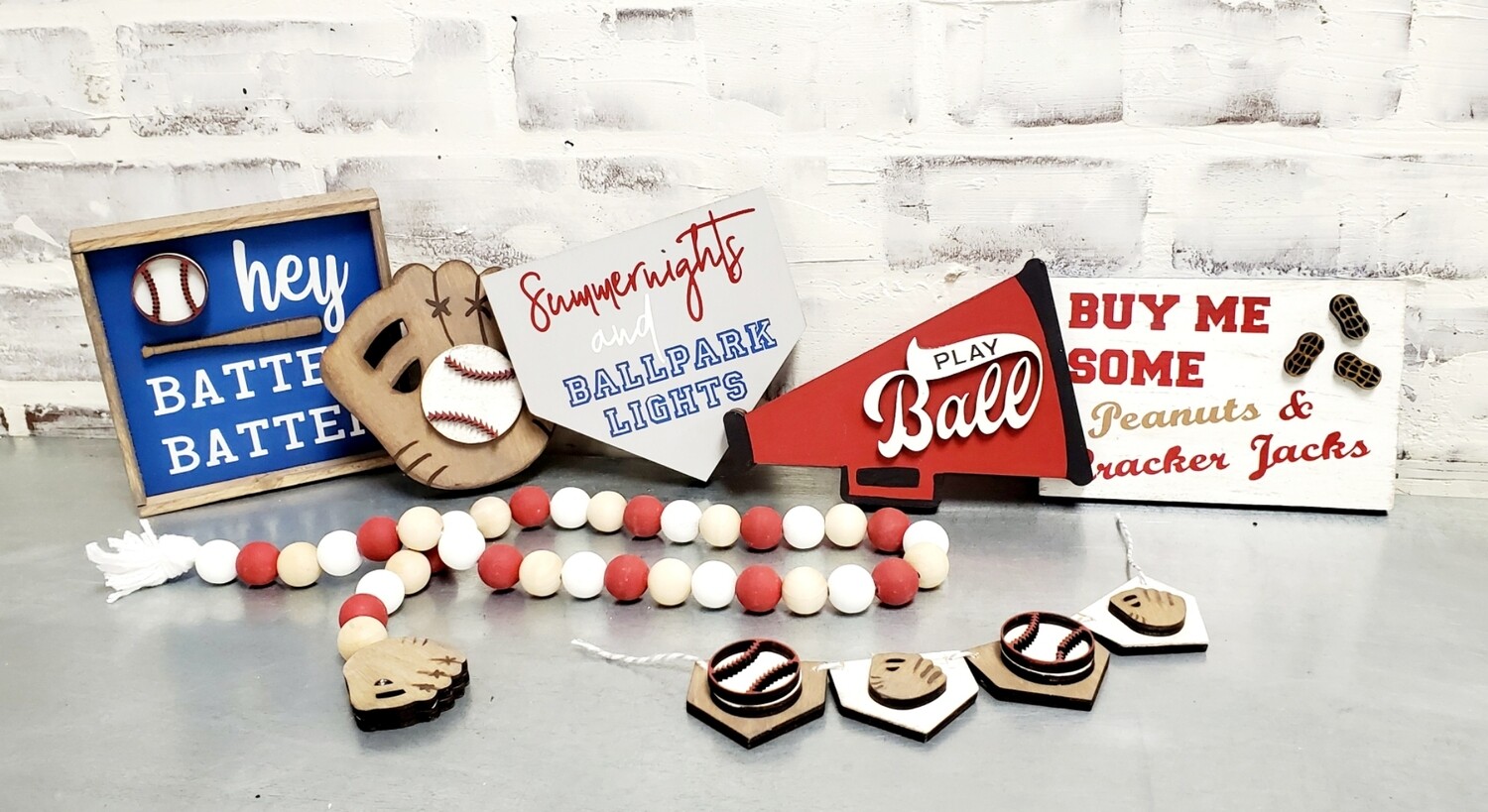 TIERED TRAY BASEBALL SET **