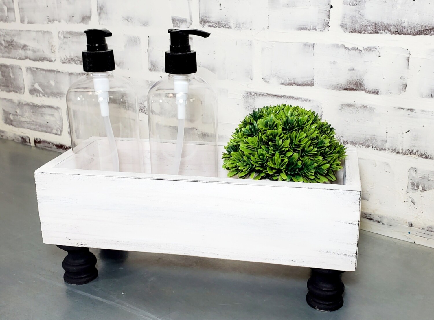 SOAP DISPENSER BOX **(Bottles included)Plant not included.