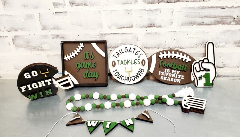 TIERED TRAY FOOTBALL SET**