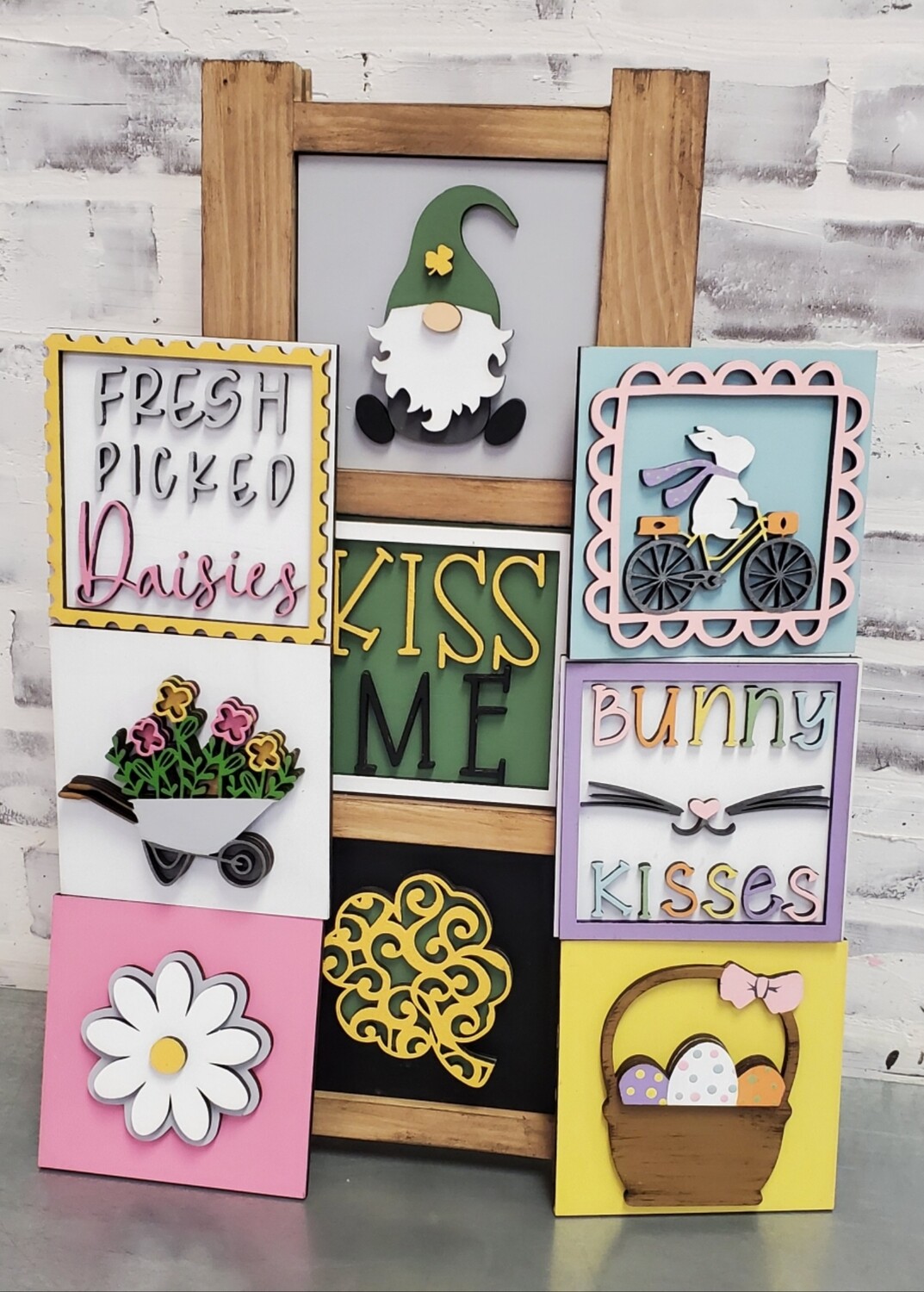 INTERCHANGEABLE 3 SLOT A-FRAME-  ( INCLUDES A-FRAME &amp; 9 TILES)-*