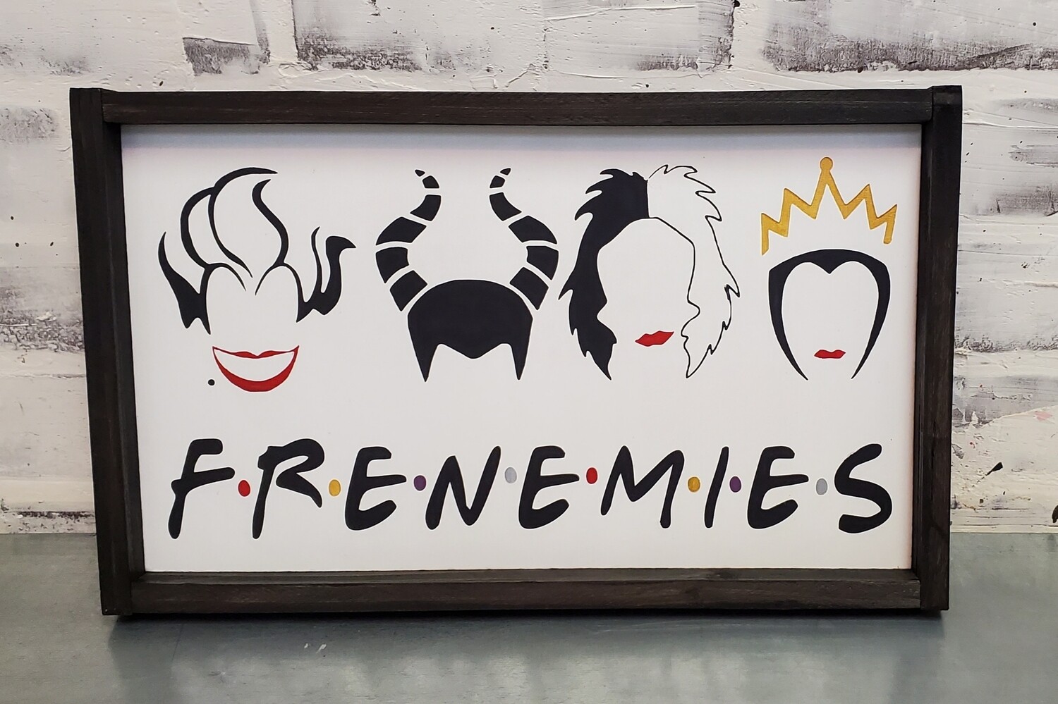 FRIENEMIES SIGN (8 X 14&quot;)-L