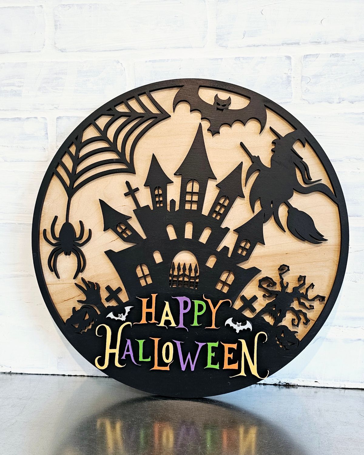 HAUNTED HAPPY HALLOWEEN DOORHANGER (15&quot;) *