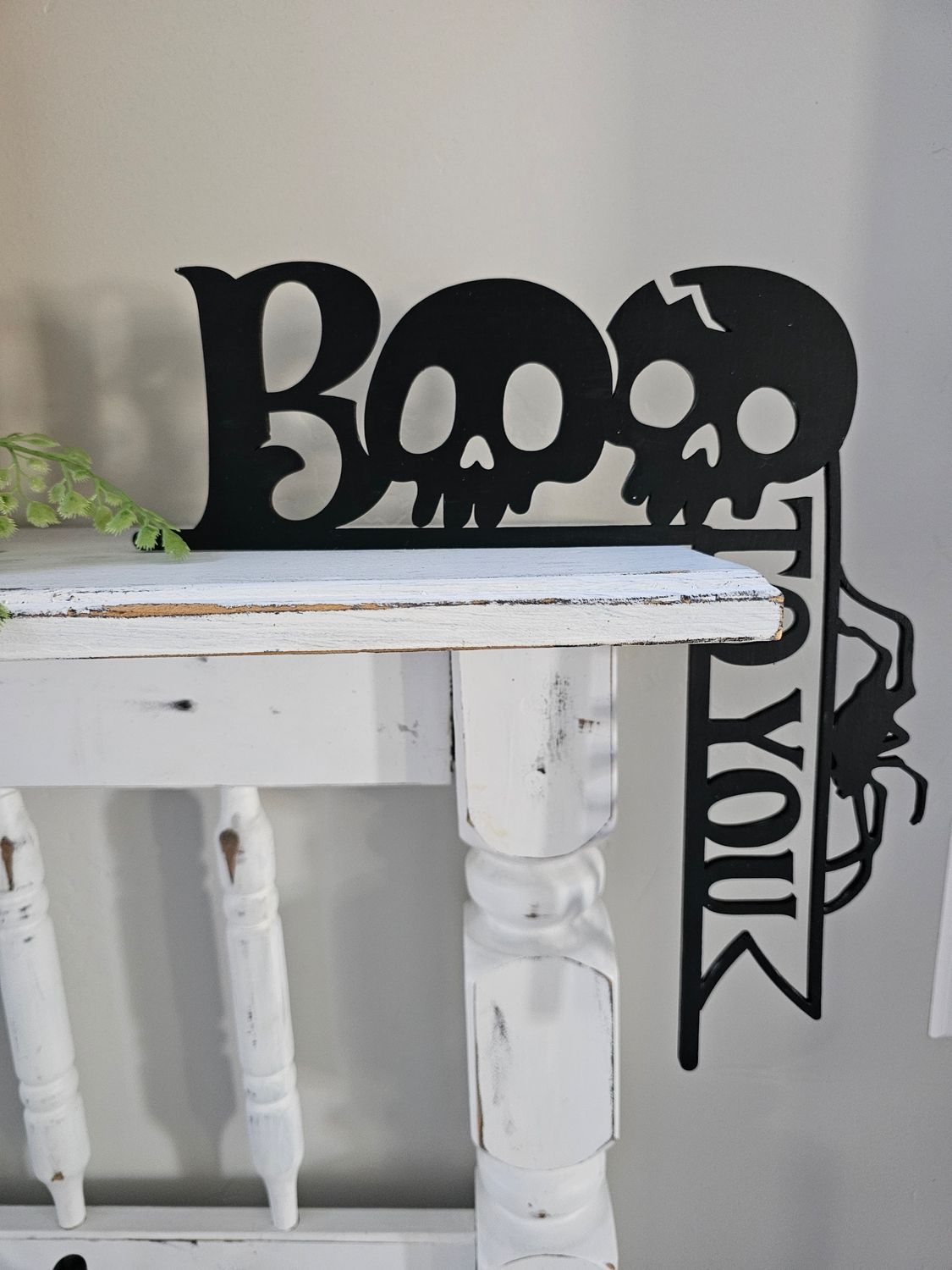 SET OF 4 HALLOWEEN SHELF SITTERS*