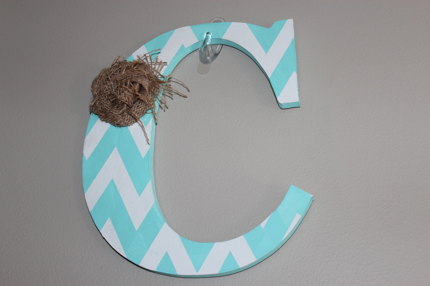 MONOGRAM LETTER KIT WITH 1 FLOWER-*