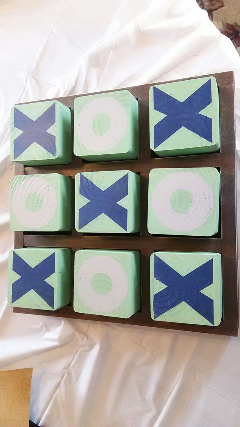 TIC TAC TOE TRAY KIT