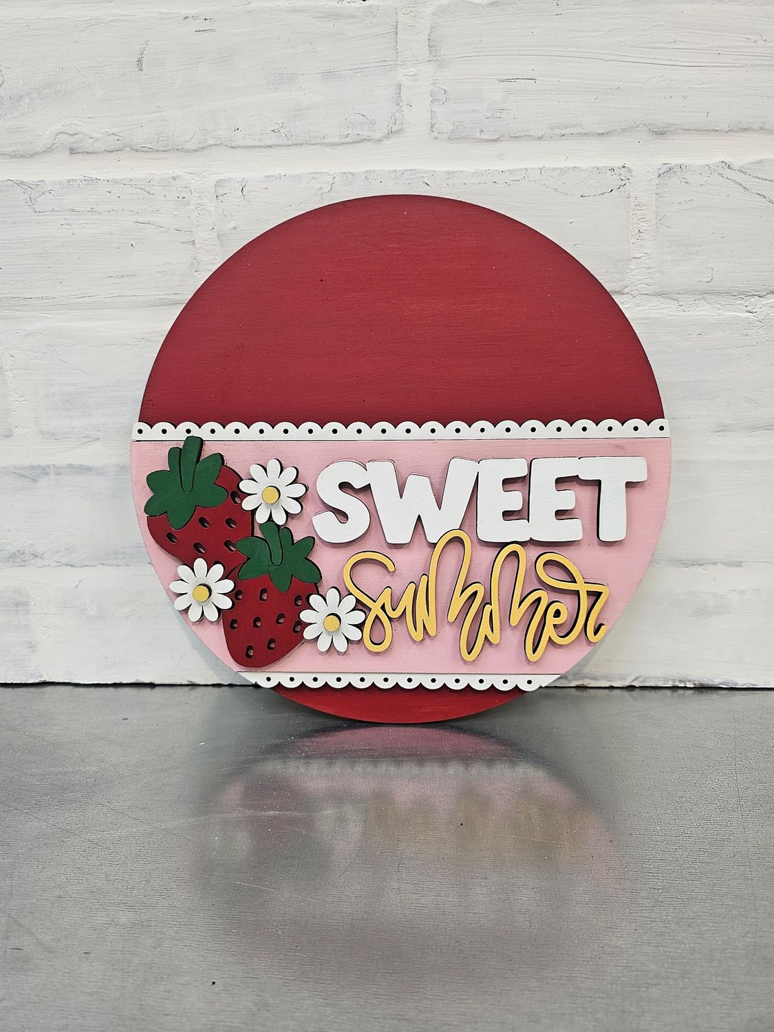 SHIPLAP CHANGEABLE LACE SIGN- STRAWBERRY SET ( NO SIGN)