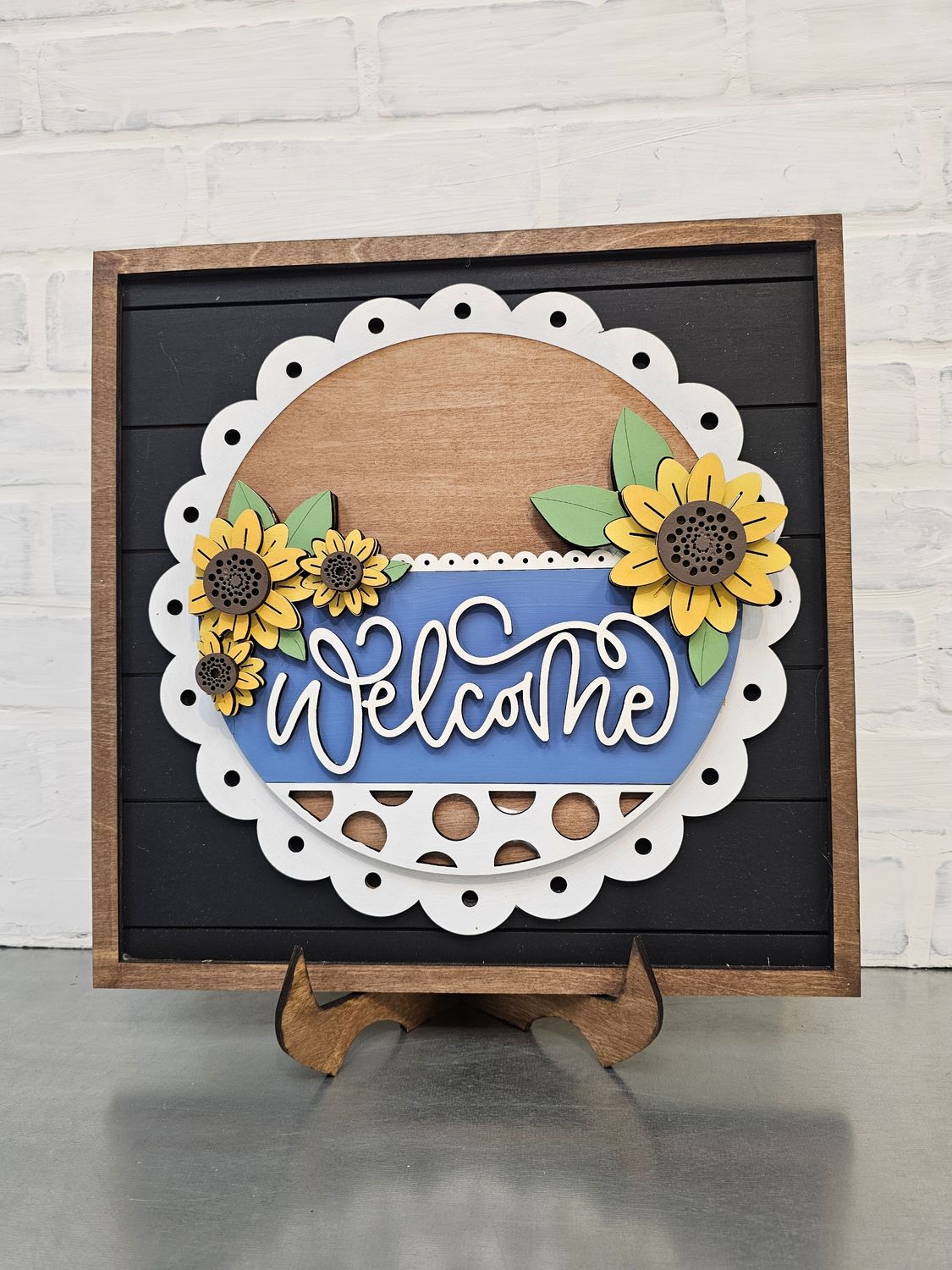 SHIPLAP CHANGEABLE LACE SIGN WITH "CHOSEN SET"