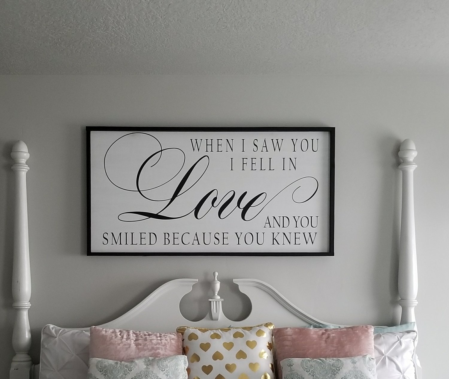 LOVE SIGN (24 x 50&quot;)-L
