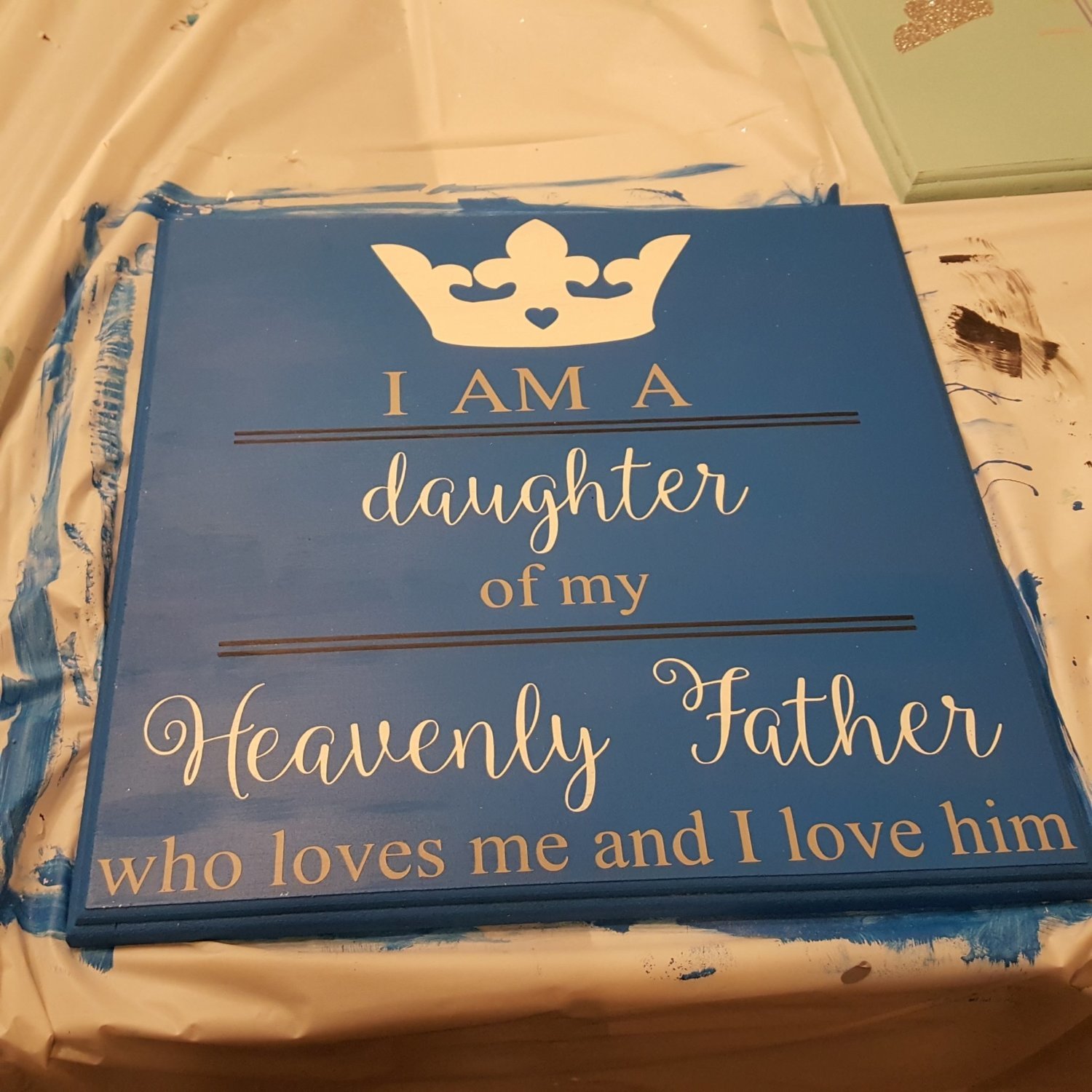 I AM A DAUGHTER OF A KING (12 X 12)-*