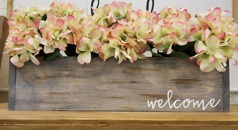 SIMPLE LONG TROUGH  (24&quot; LONG)-*