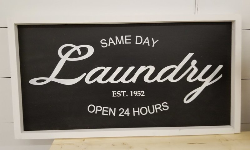 SAME DAY LAUNDRY SIGN (12 x 24&quot;)-L
