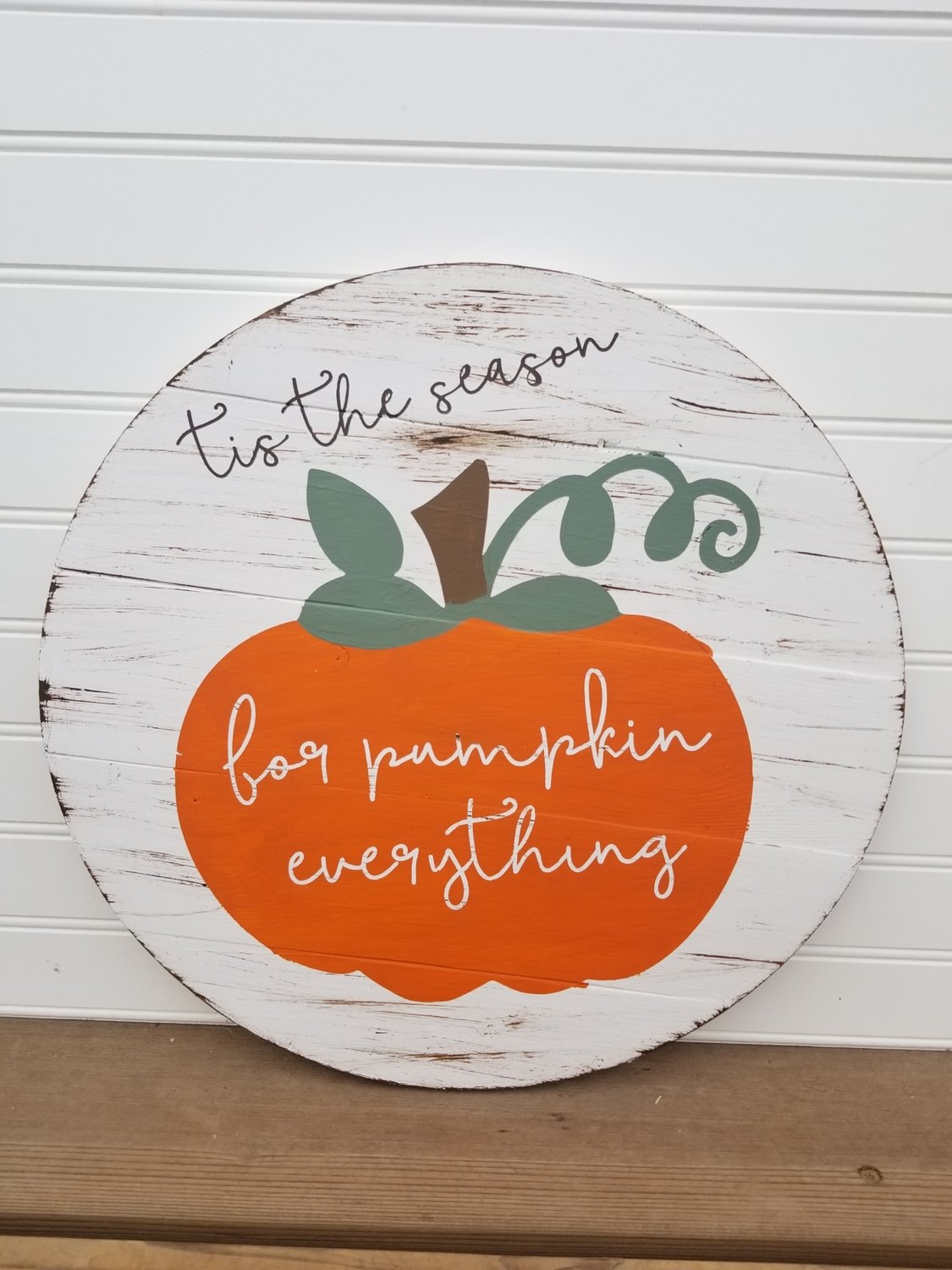 ROUND PUMPKIN EVERYTHING (15&quot;)-*