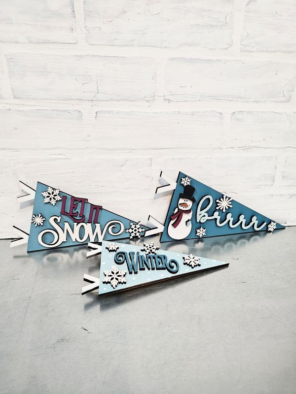 CHANGEABLE PENNANT STANDS-WINTER SET (NO STANDS)