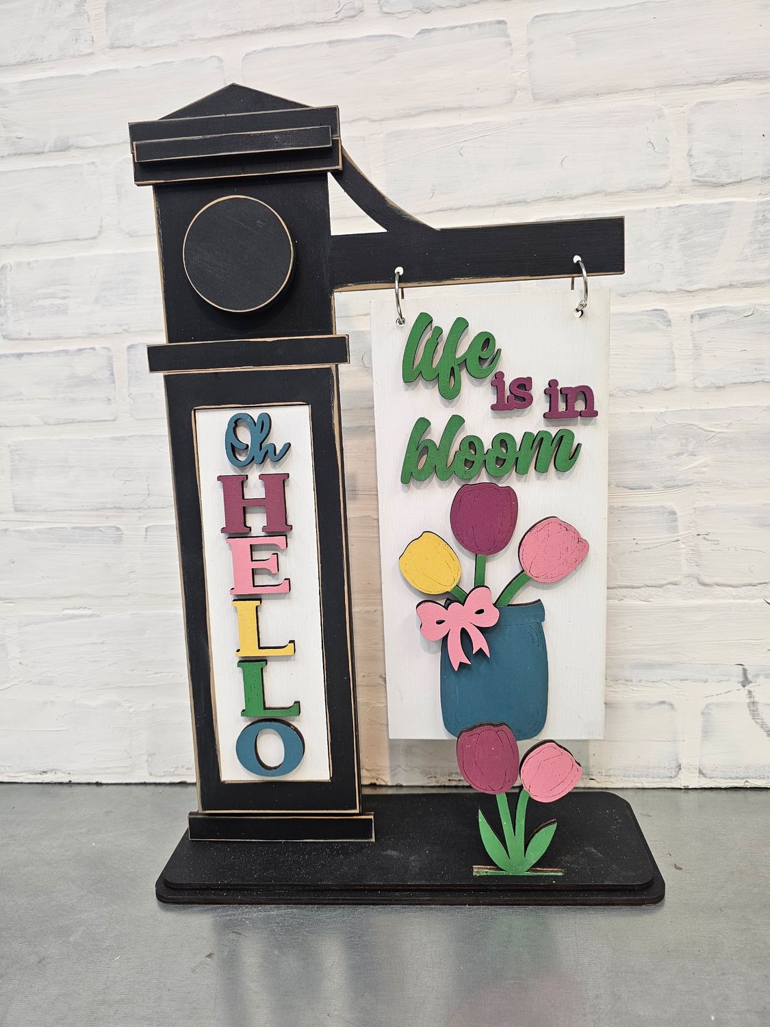 STANDING CHANGEABLE POST WITH ANY SET