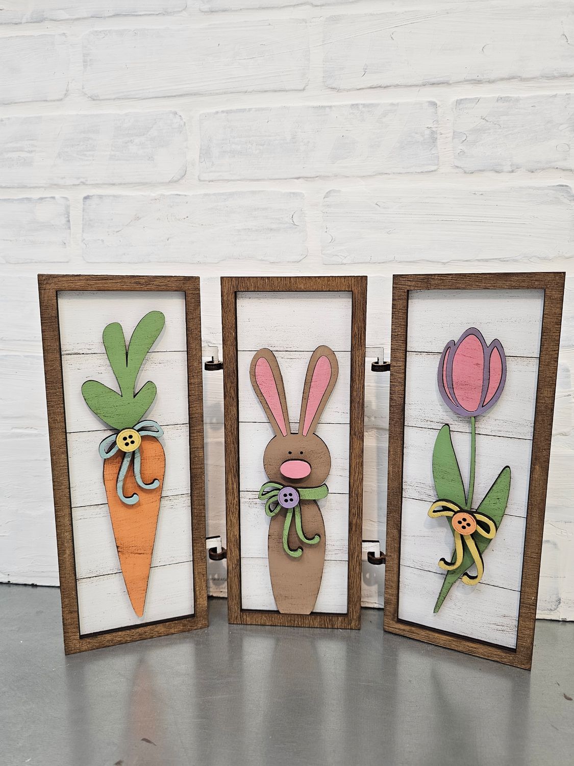 STANDING EASTER TRIO OF SIGNS