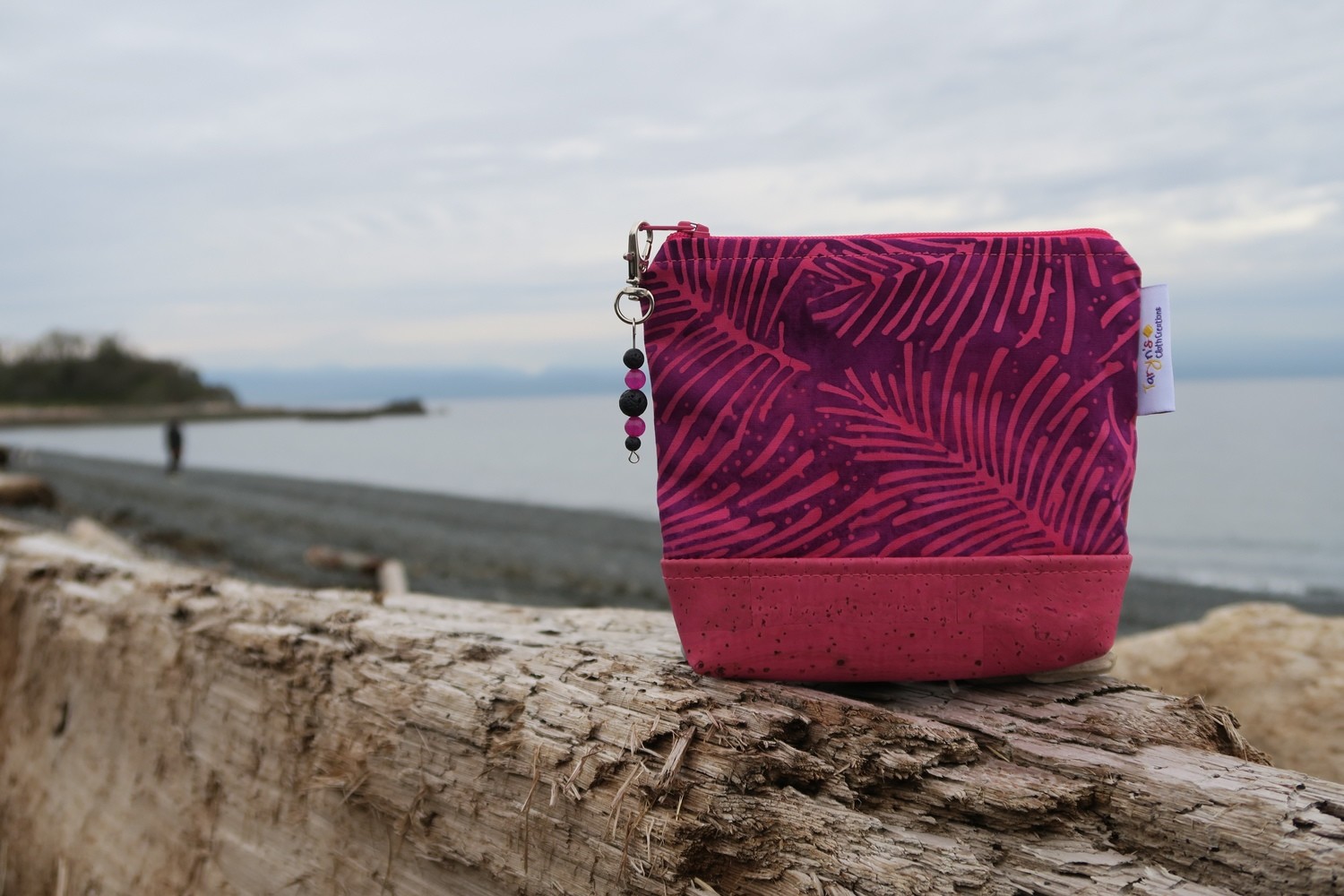 Small Carry Case - Fuchsia Frond