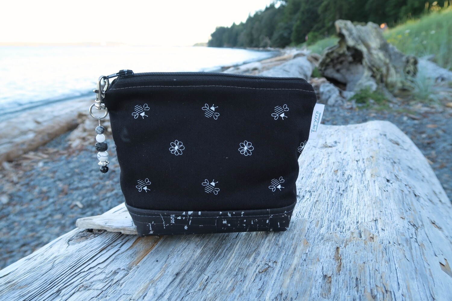 Small Carry Case - Bees