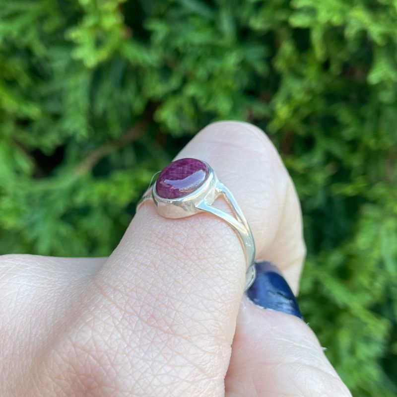 Ruby Oval Ring Size 7