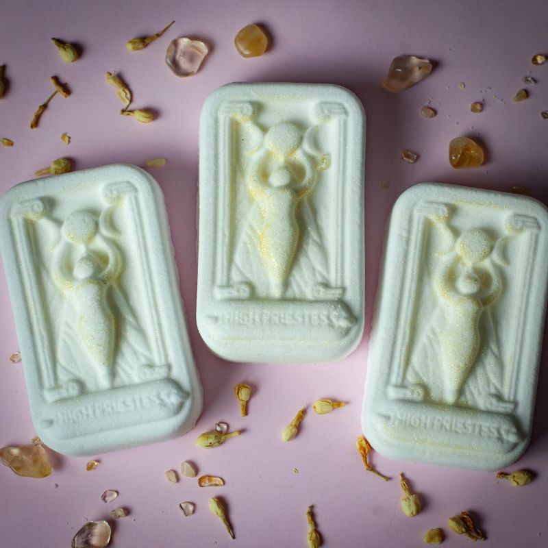 High Priestess Tarot Bath Bomb