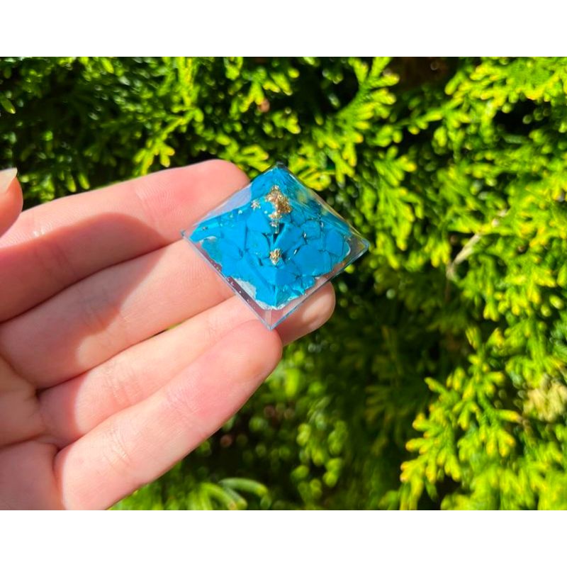 Orgone Indian Turquoise Throat Chakra Pyramid