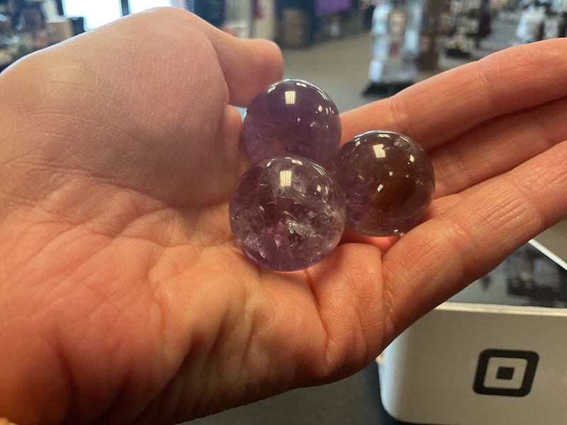 Amethyst Sphere XS