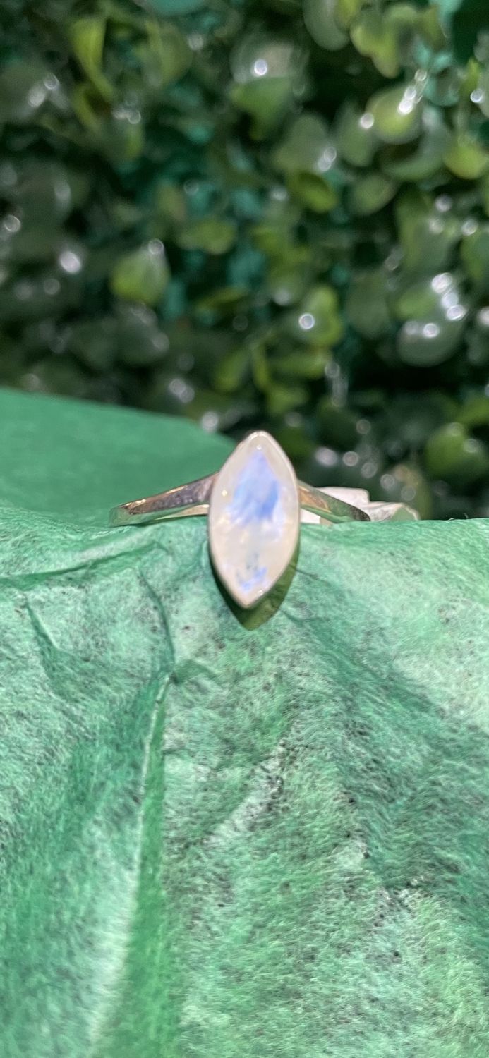 Moonstone Marquise Size 6
