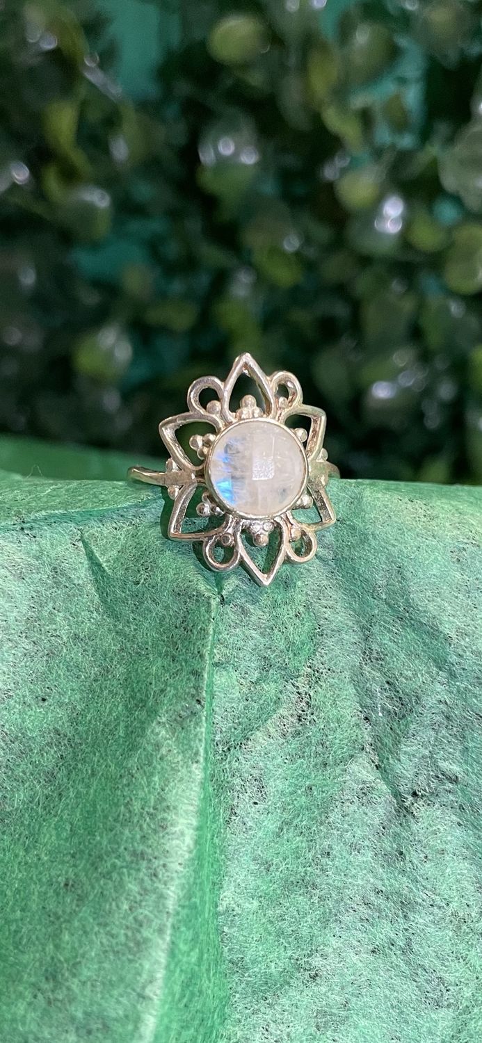 Moonstone Flower Ring Size 6