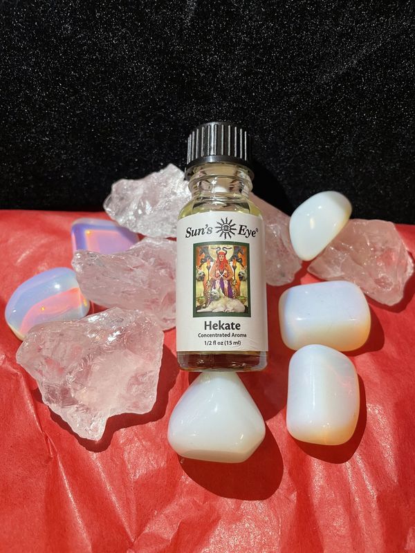Hekate Oil