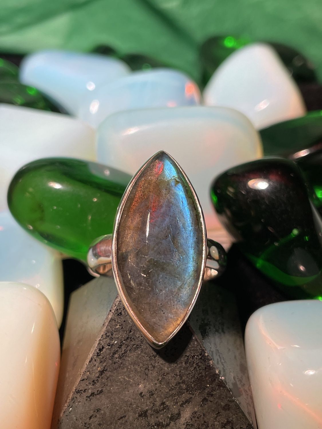 Blue Labradorite Marquise Sz6