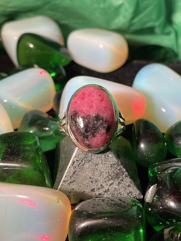 Rhodonite Oval Ring Size 9