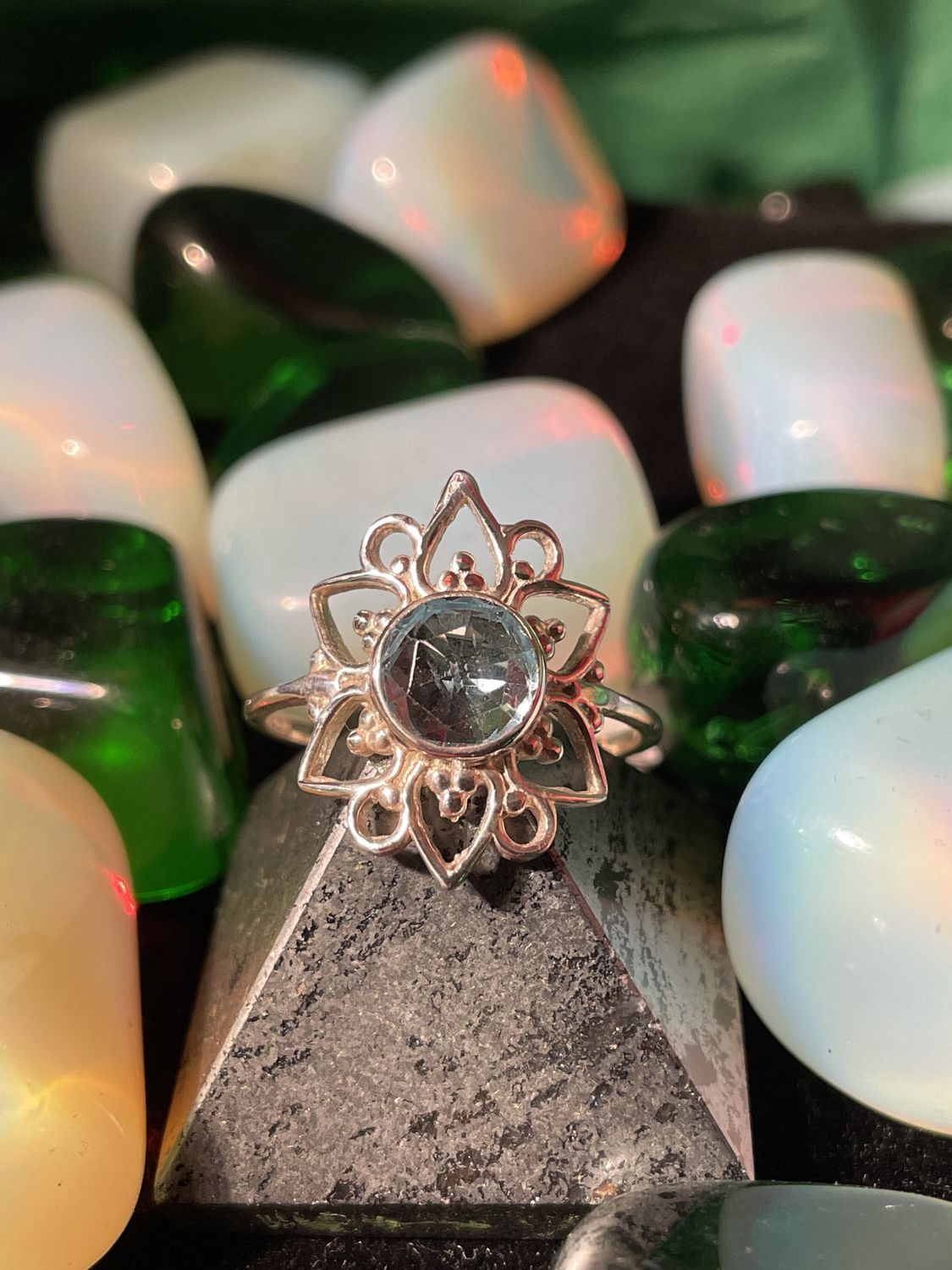 Topaz Flower Ring Sz 6