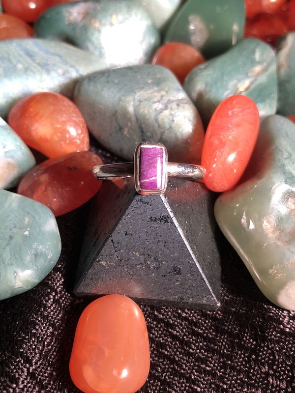 Sugilite Rectangular Ring Sz 9