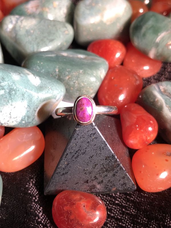 Sugilite Oval Ring Sz 6