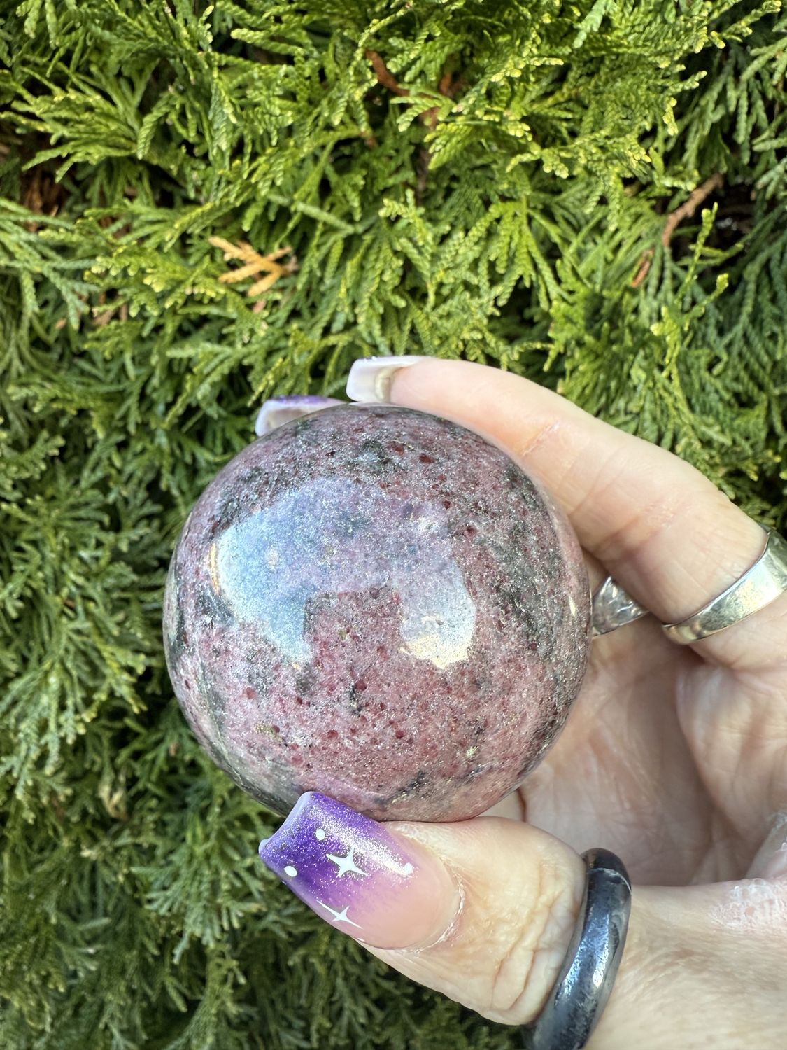 Garnet Sphere 60mm