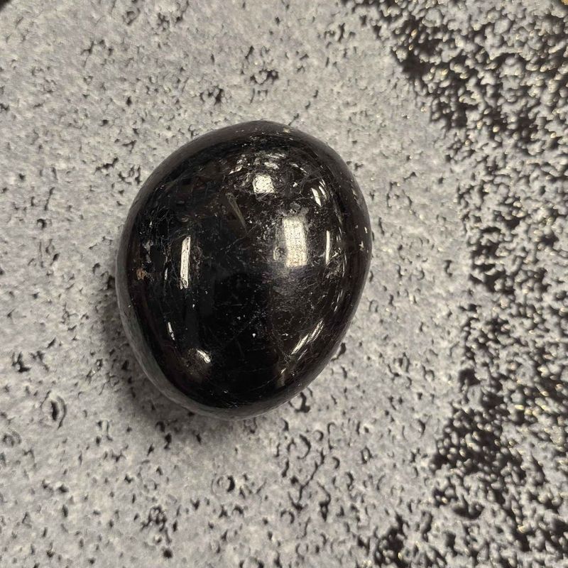Black Tourmaline Palm Stone 30