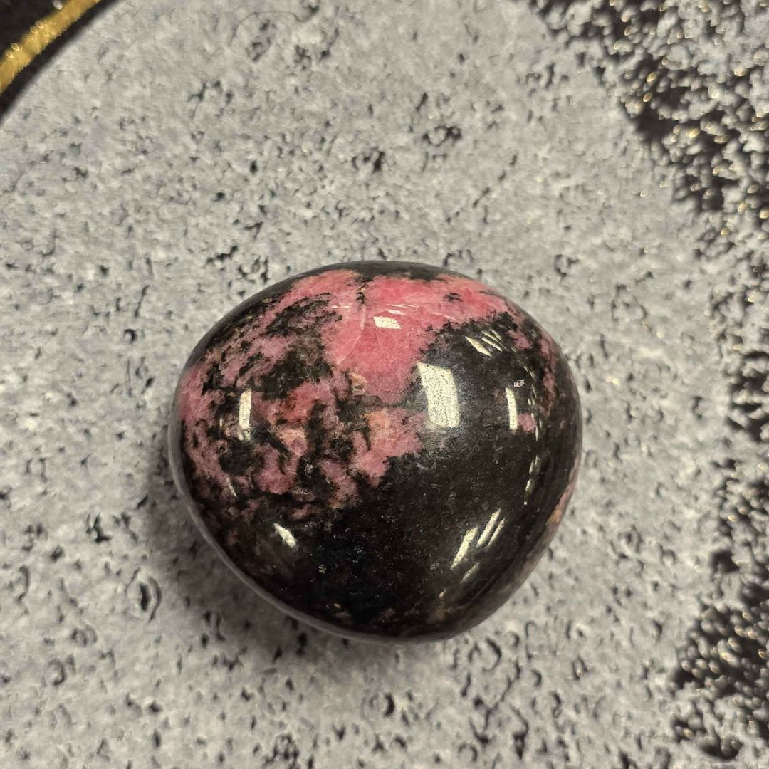 Rhodonite Palm Stone