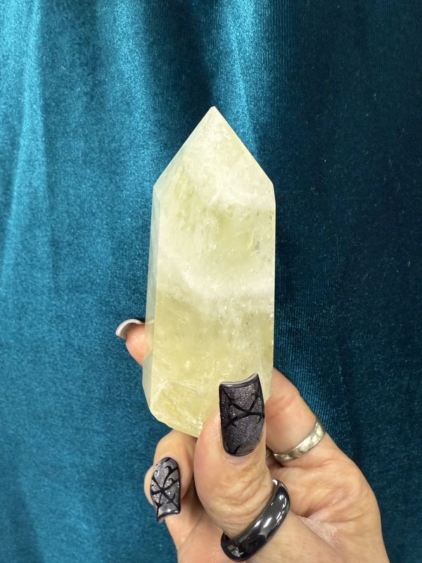 Lemon Quartz Tower Med